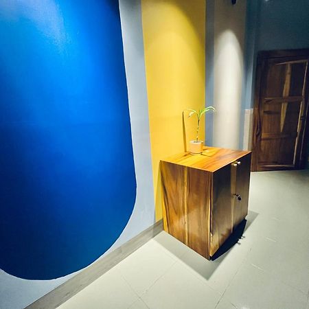 Por Chey Guesthouse Баттамбанг Экстерьер фото